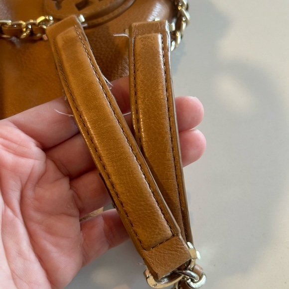 Tory Burch Marion Whipstitch Leather Saddle Convertible Chain Crossbody Tan Bag - Picture 7 of 10